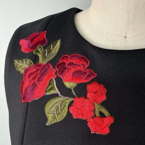 calvin klein embroidered sheath dress Calvin Klein Embroidered Floral Sheath Dress Sleeveless Black Size Medium  Zip